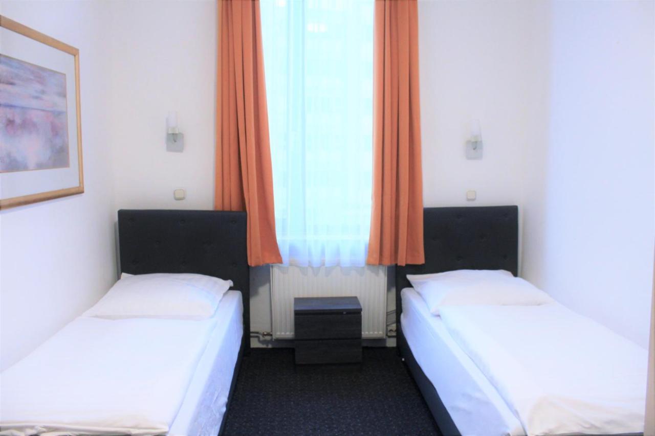 Frankair Star Hotel Frankfurt City فرانكفورت المظهر الخارجي الصورة